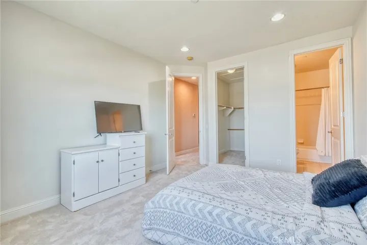 21976 Cortina, Chatsworth, California 91311