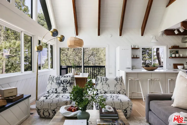 26270 Augusta Drive, Lake Arrowhead, California 92352