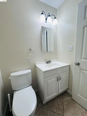 1044 Agate Ave, Manteca, California 95336