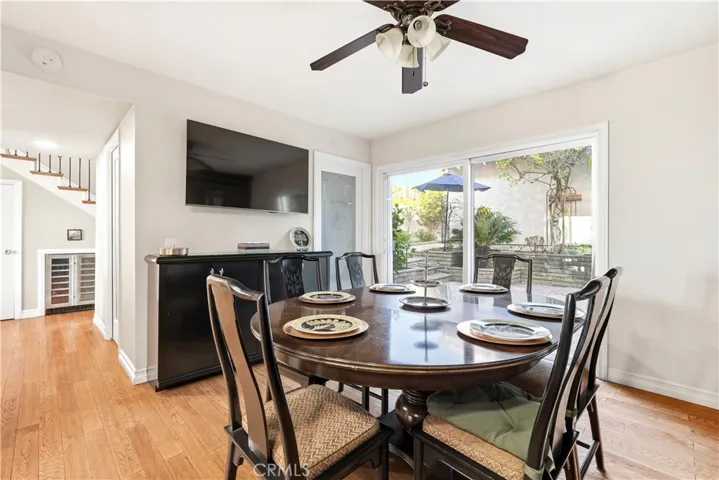 Check out that spacious dining room
