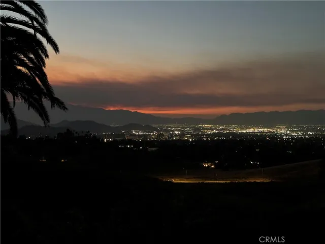 Stunning 180° panoramic night views overlooking Downtown Riverside
