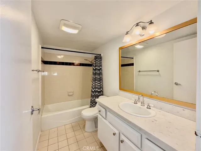 1129 Larrabee St 10, West Hollywood, California 90069