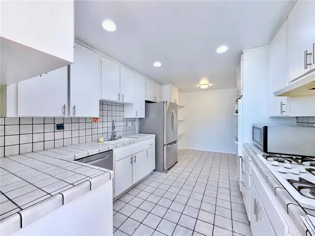 1129 Larrabee St 10, West Hollywood, California 90069