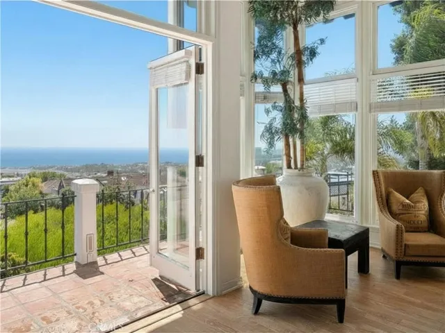 21 Ridgeline Drive, Newport Beach, California 92660