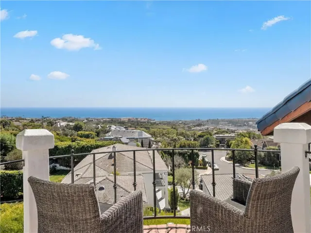 21 Ridgeline Drive, Newport Beach, California 92660