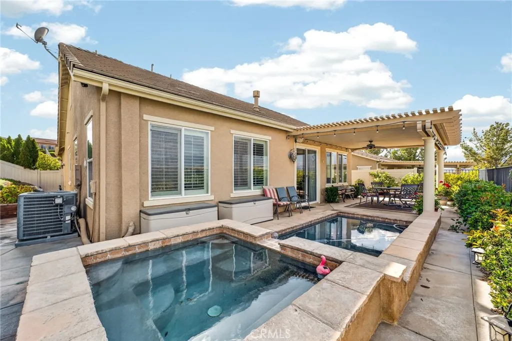 Private Spa adjacent to the Pool