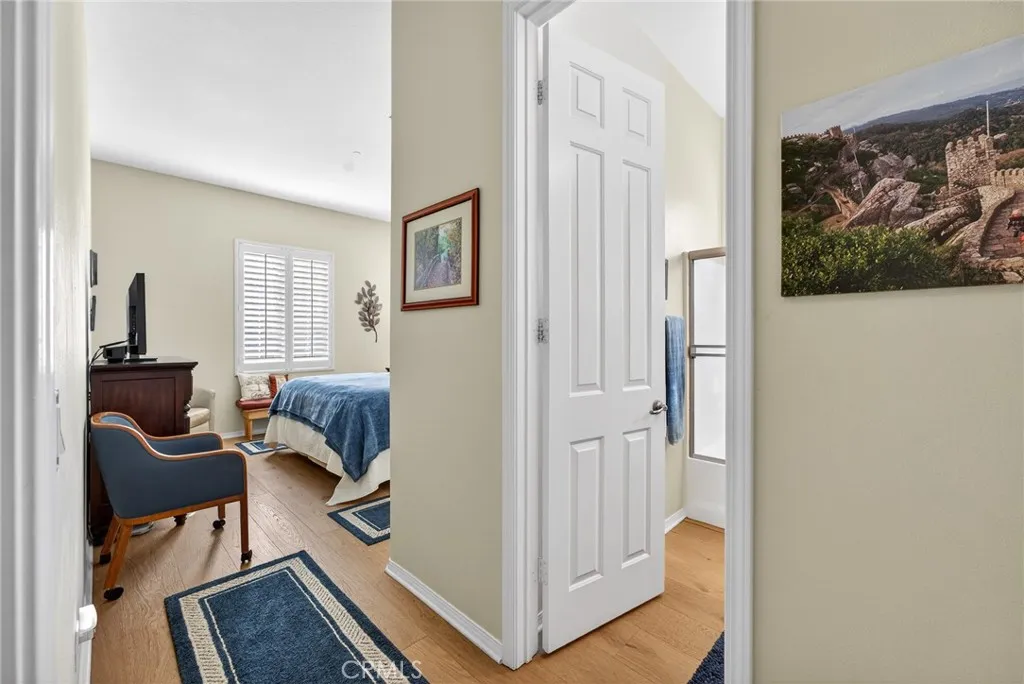 Entrance to Guest Suite (also Dual Primary Bdrms)