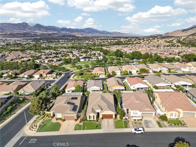 Neighborhood View to the East