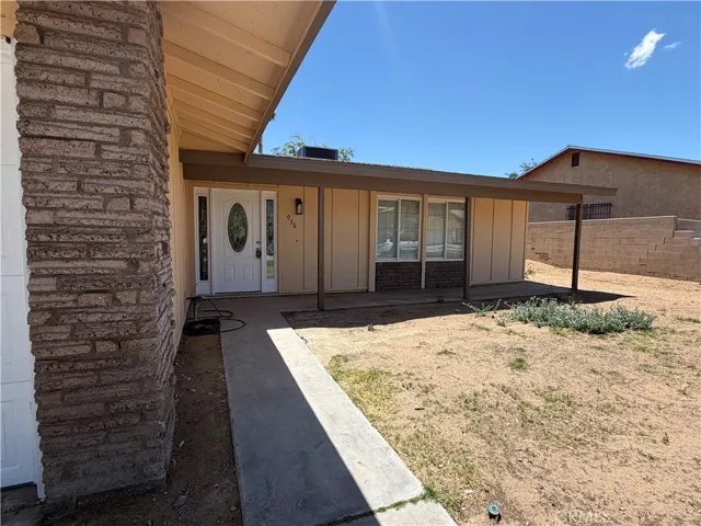 936 Windy Pass, Barstow, California 92311