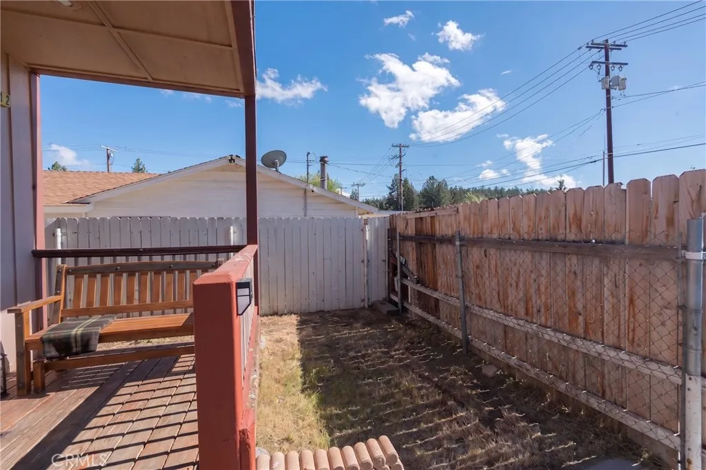 The front porch and front yard offer ample space for customized landscaping and hosting outdoor gatherings.