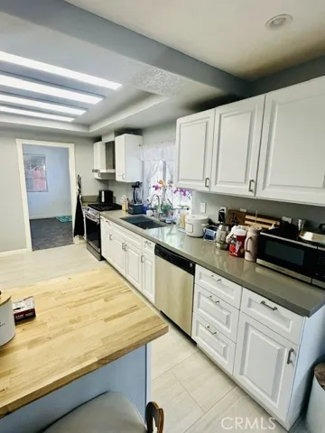 1040 Marigold, Palmdale, California 93551