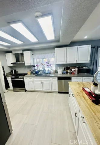 1040 Marigold, Palmdale, California 93551