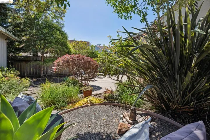2817 Stanton St, Berkeley, California 94702