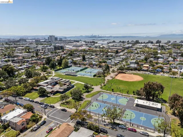 2817 Stanton St, Berkeley, California 94702