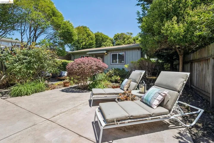 2817 Stanton St, Berkeley, California 94702