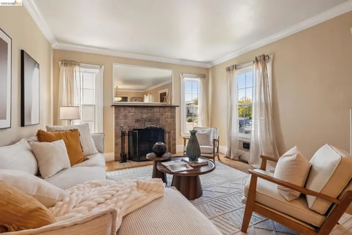2817 Stanton St, Berkeley, California 94702