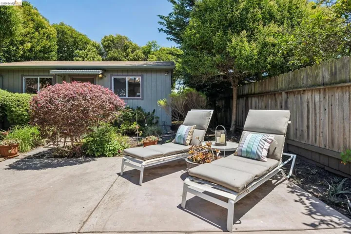 2817 Stanton St, Berkeley, California 94702