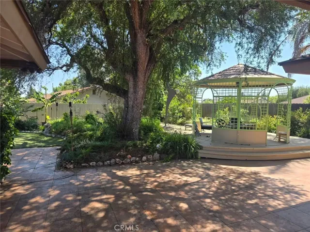 444 Redlands Avenue, Claremont, California 91711