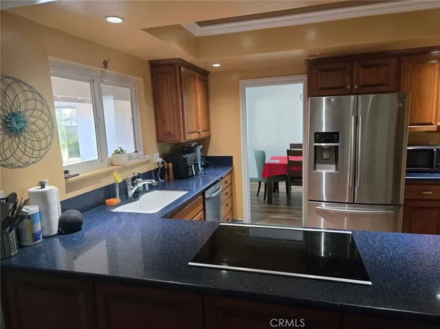444 Redlands Avenue, Claremont, California 91711