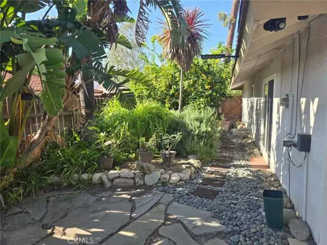 444 Redlands Avenue, Claremont, California 91711