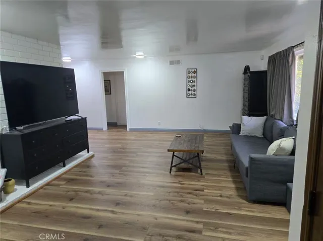 444 Redlands Avenue, Claremont, California 91711