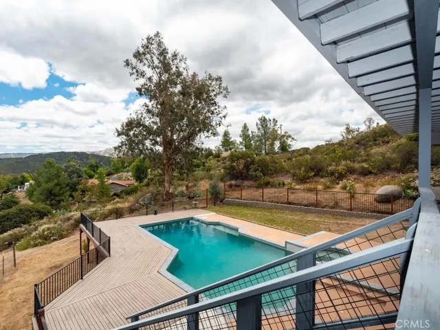 2302 Via Dieguenos, Alpine, California 91901