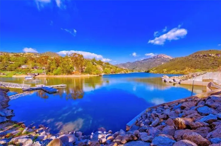 2302 Via Dieguenos, Alpine, California 91901
