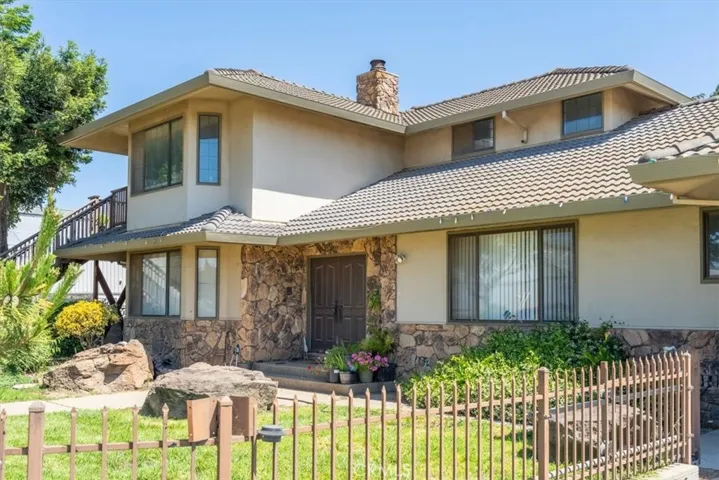 23820 Potter Road, Salinas, California 93908