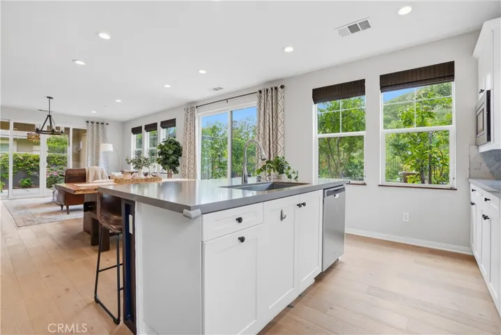 41 Ocaso Street, Rancho Mission Viejo, California 92694