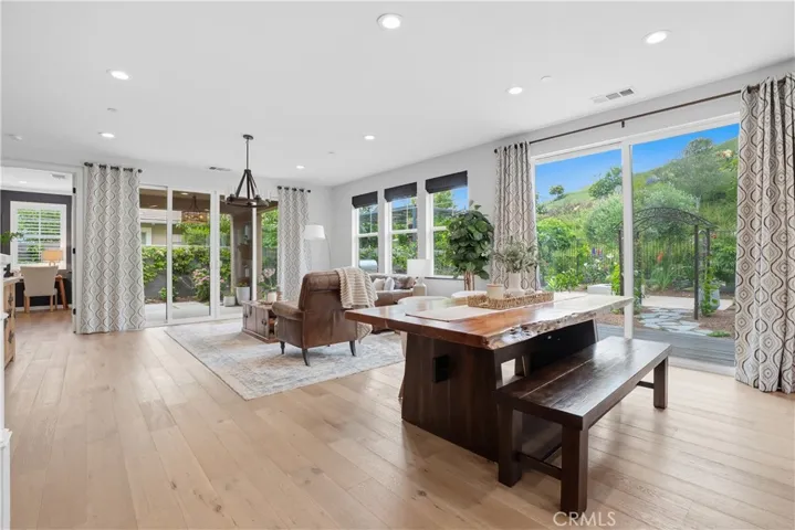 41 Ocaso Street, Rancho Mission Viejo, California 92694