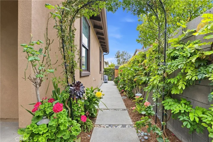 41 Ocaso Street, Rancho Mission Viejo, California 92694