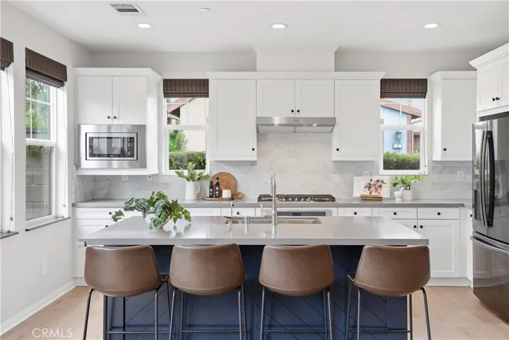 41 Ocaso Street, Rancho Mission Viejo, California 92694