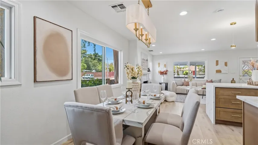 7500 Vassar, Canoga Park, California 91303