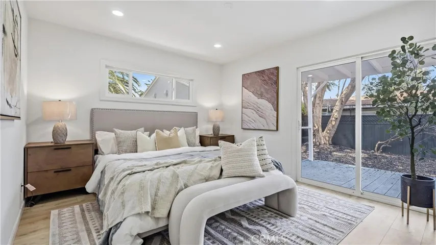7500 Vassar, Canoga Park, California 91303