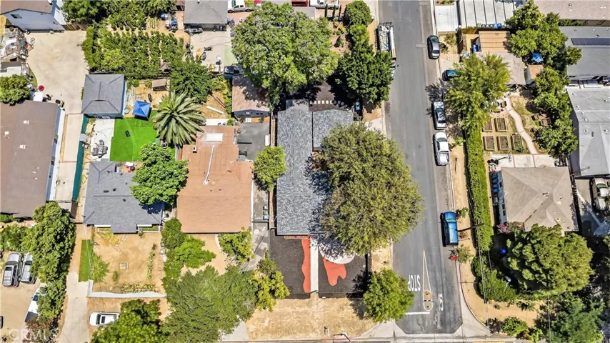 7500 Vassar, Canoga Park, California 91303