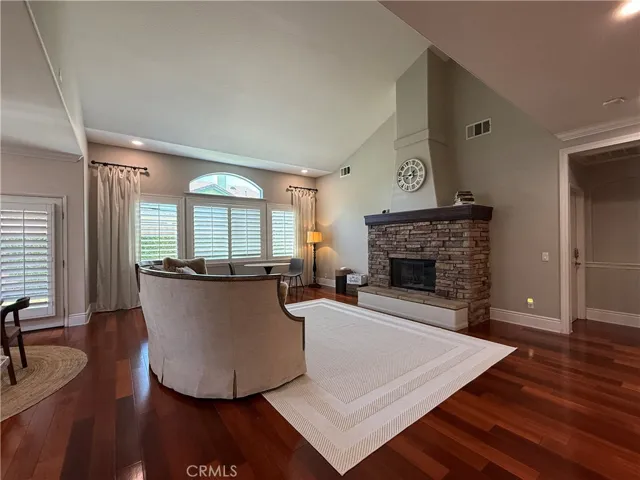 12210 Vista Court, Chino, California 91710