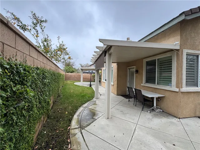 12210 Vista Court, Chino, California 91710