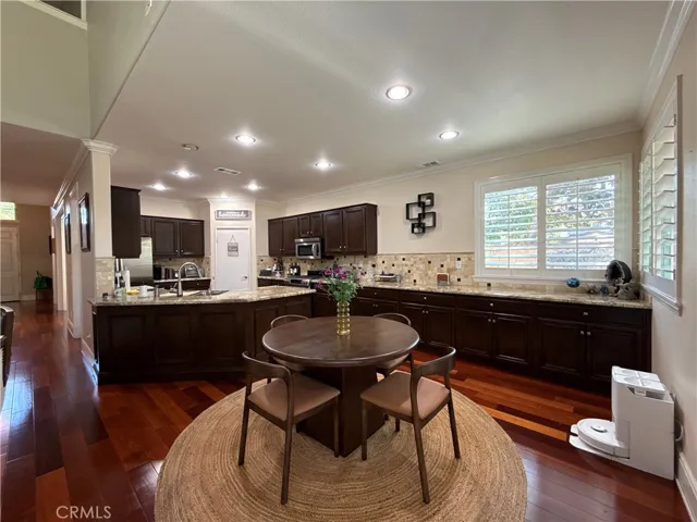 12210 Vista Court, Chino, California 91710
