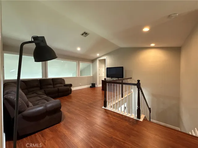 12210 Vista Court, Chino, California 91710