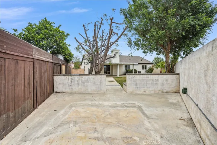 2869 W Esperanza, Rialto, California 92377