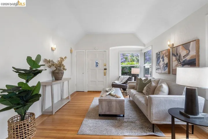 408 Cornell Avenue, Albany, California 94706
