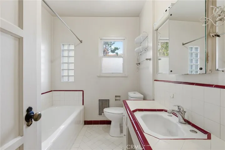 5710 Cantaloupe, Valley Glen, California 91401