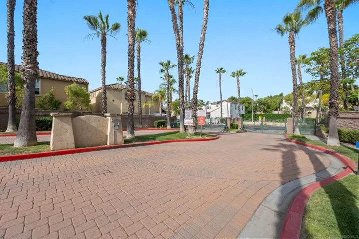 1002 Teatro Cir, El Cajon, California 92021