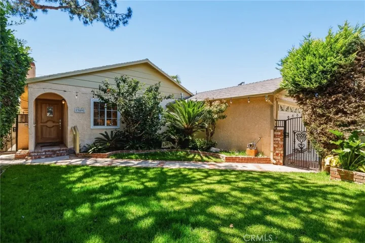 309 S Prospect Avenue, Redondo Beach, California 90277