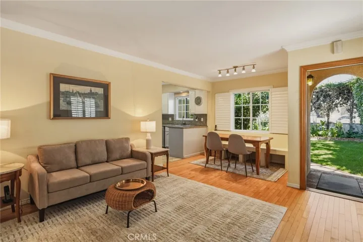 309 S Prospect Avenue, Redondo Beach, California 90277