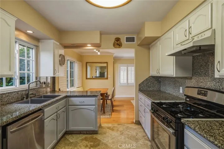 309 S Prospect Avenue, Redondo Beach, California 90277