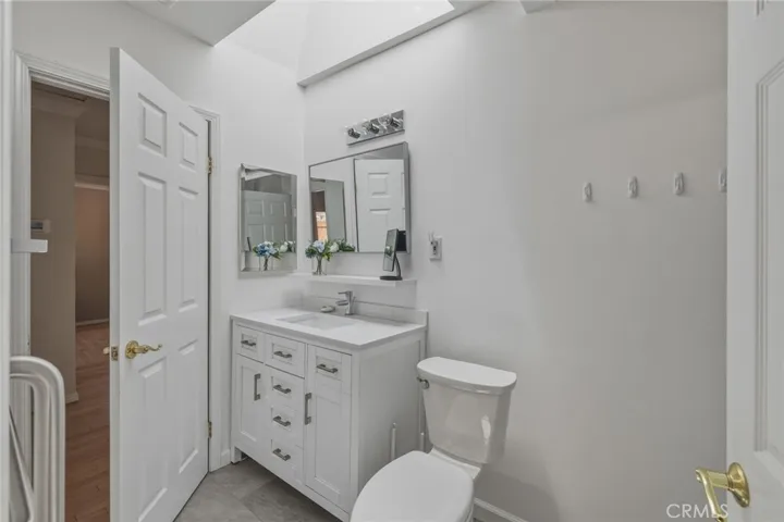 309 S Prospect Avenue, Redondo Beach, California 90277