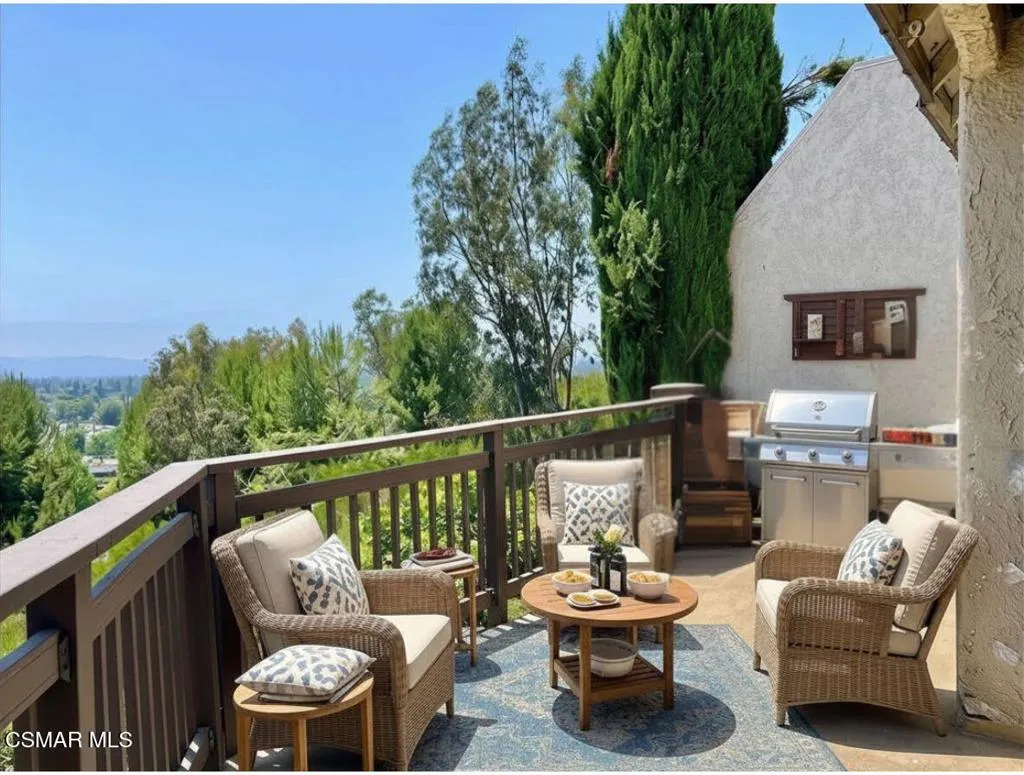 Hillview-Patio vew 2