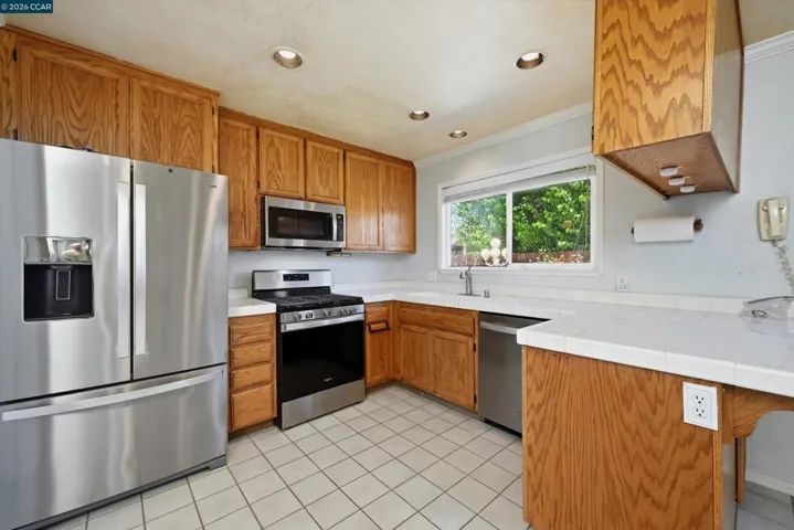 233 Belfiore Lane, Windsor, California 95492