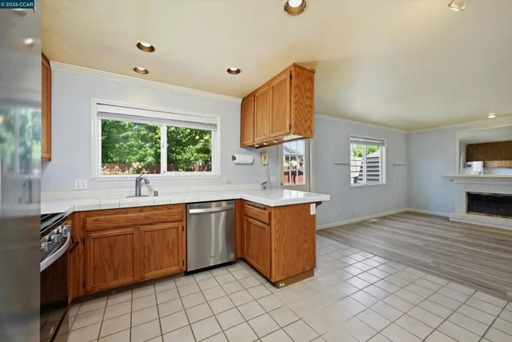 233 Belfiore Lane, Windsor, California 95492